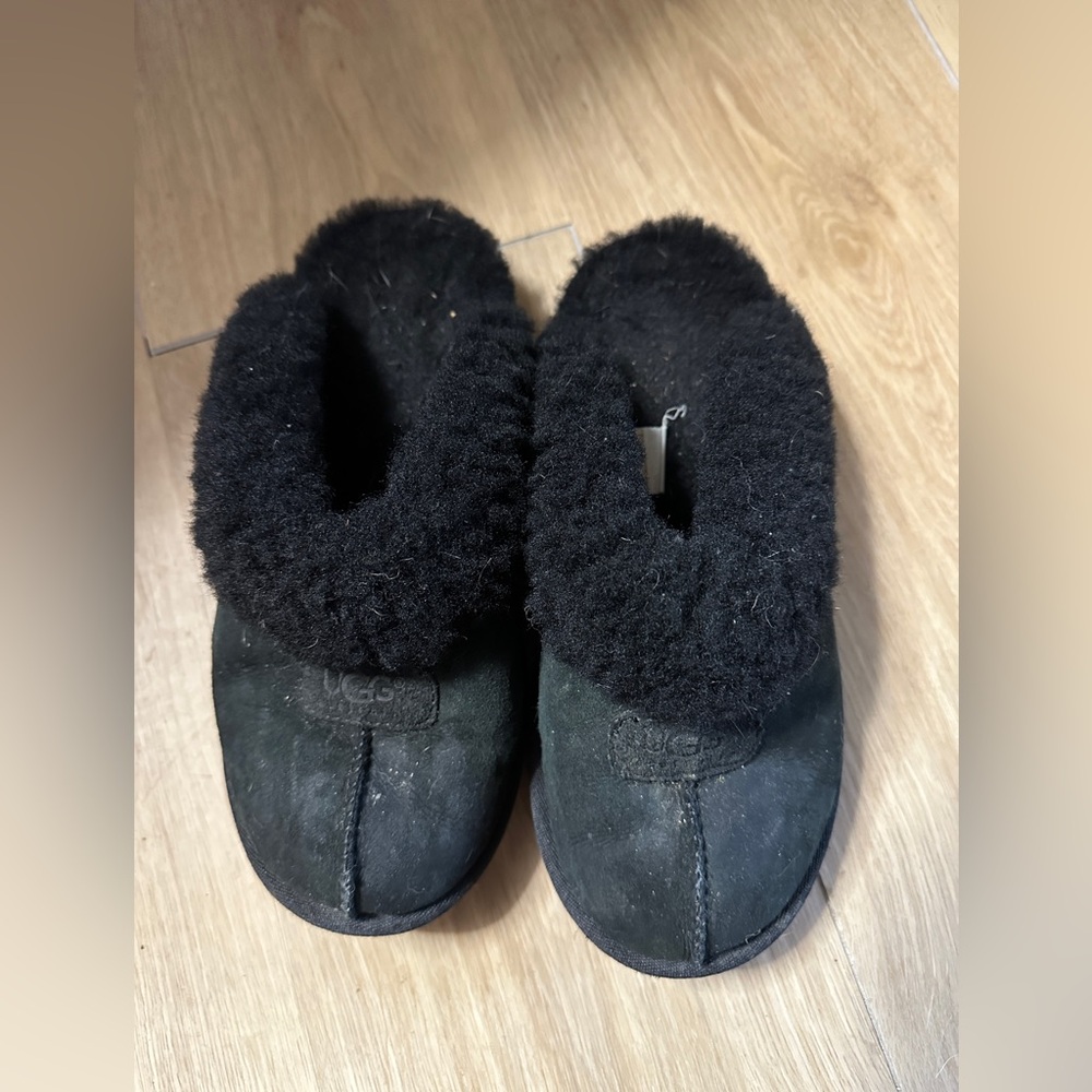 UGG Women's Coquette Slipper size 5